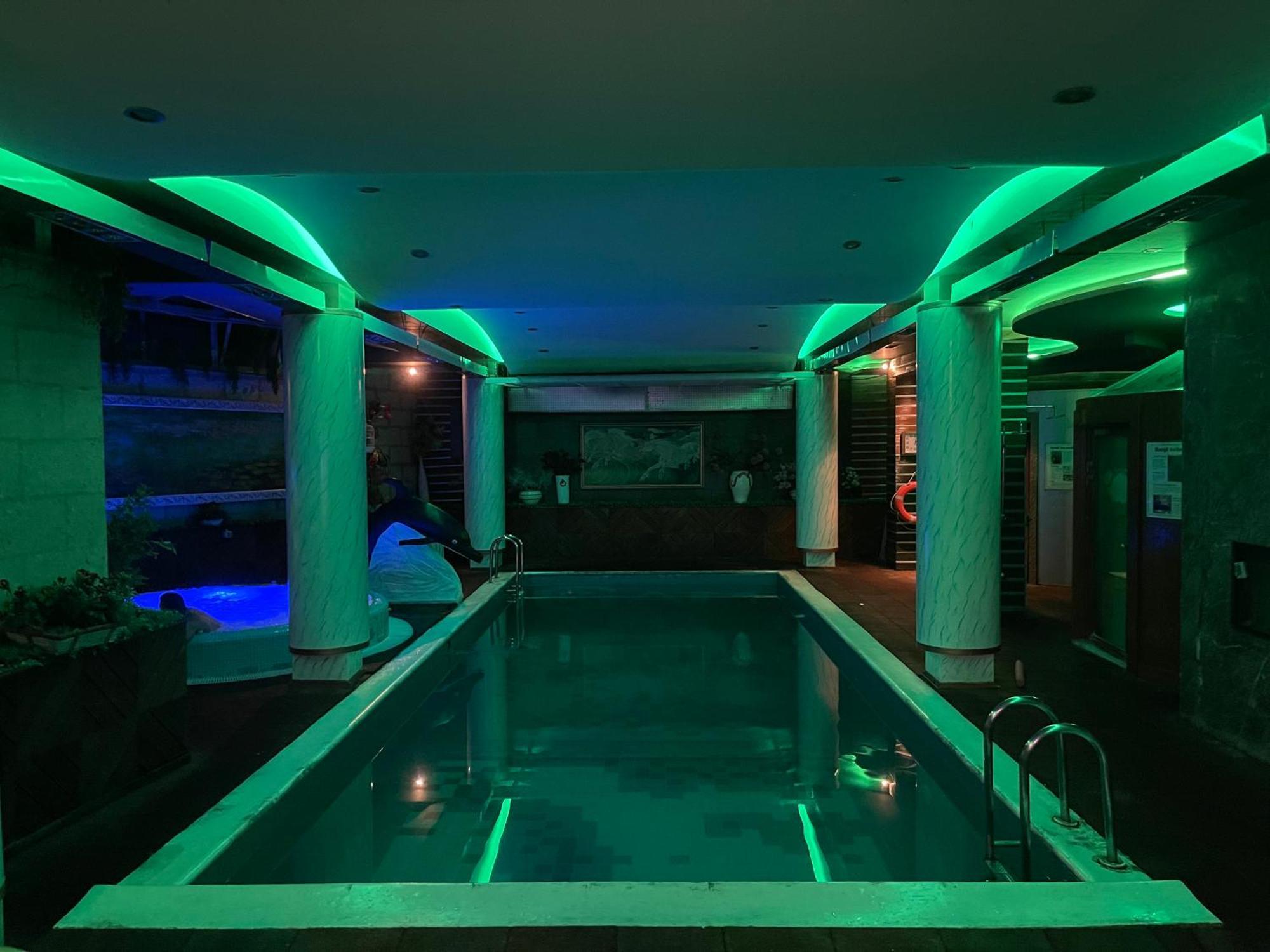 Hotel Rosa Blu Тирана Экстерьер фото